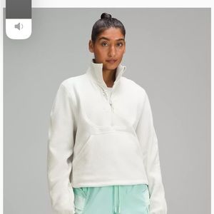 NWT - Lululemon Fleece + Ripstop Hiking Pullover in Bone Size 4